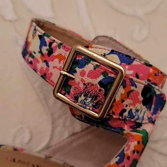 JustFab Lotus Floral High Heel Sandals - Picture 14 of 16